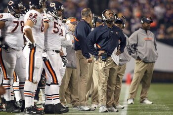 MINNEAPOLIS - NOVEMBER 30:  Head coach Lovie Smith of the Chicago Bears stands on the sidelines during the game against the Minnesota Vikings at the Metrodome on November 30, 2008 in Minneapolis, Minnesota. (Photo by Jonathan Ferrey/Getty Images)