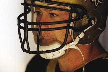 NEW ORLEANS - NOVEMBER 24:  Jeremy Shockey #88 of the New Orleans Saints against the Green Bay Packers on November 24, 2009 at the Superdome in New Orleans, Louisiana.  (Photo by Chris Graythen/Getty Images)