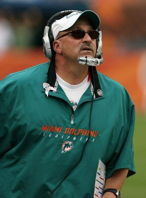MIAMI - OCTOBER 26:  Head coach Tony Sparano of the Miami Dolphins watches his team take on the Buffalo Bills at Dolphin Stadium on October 26, 2008 in Miami, Florida. The Dolphins defeated the Bills 25-16.  (Photo by Doug Benc/Getty Images)