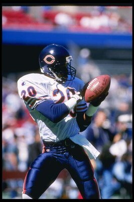 24 Sep 1995:  Safety Mark Carrier of the Chicago Bears catches the ball during a game against the St. Louis Rams at Busch Stadium in St. Louis, Missouri.  The Rams won the game 34-28. Mandatory Credit: Brian Bahr  /Allsport