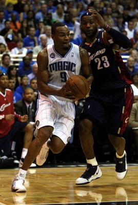 ORLANDO, FL - MAY 30: Rashard Lewis #9 of the Orlando Magic drives to the hoop against LeBron James #23 of the Cleveland Cavaliers in Game Six of the Eastern Conference Finals during the 2009 Playoffs at Amway Arena on May 30, 2009 in Orlando, Florida. N