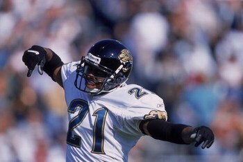 30 Sep 2001:  Aaron Beasley #21 of the Jacksonville Jaguars gets emotional during the game against the Cleveland Browns at the Alltell Stadium in Jacksonville, Florida.  The Browns defeated the Jaguars 23-14.Mandatory Credit: Andy Lyons  /Allsport