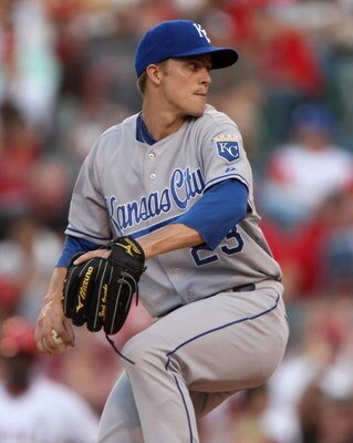 ANAHEIM, CA - MAY 09:  Pitcher Zack Greinke #23 of the Kansas City Royals throws a pitch against the Los Angeles Angels of Anaheim on May 9, 2009 at Angel Stadium in Anaheim, California. The Angels won 1-0.  (Photo by Stephen Dunn/Getty Images)