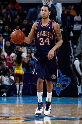 NEW ORLEANS - JANUARY 21:  Devin Harris #34 of the New Jersey Nets dribbles against the New Orleans Hornets on January 21, 2009 at the New Orleans Arena in New Orleans, Louisiana. The Hornets defeated the Nets 102-92.   NOTE TO USER: User expressly acknow