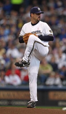 MILWAUKEE - MAY 10: Starting pitcher Jeff Suppan #37 of the Milwaukee Brewers delivers the ball against the Chicago Cubs on May 10, 2009 at Miller Park in Milwaukee, Wisconsin. The Cubs defeated the Brewers 4-2. (Photo by Jonathan Daniel/Getty Images)