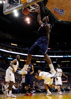 LOS ANGELES, CA - MARCH 12:  Forward Jordan Hill #43 of the Arizona Wildcats dunks the ball against the Arizona State Sun Devils during the Pacific Life Pac-10 Men's Basketball Tournament at the Staples Center on March 12, 2009 in Los Angeles, California.