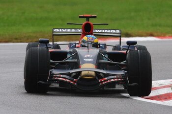 MONZA, ITALY - SEPTEMBER 14:  Sebastien Bourdais of France and Scuderia Toro Rosso drives during the Italian Formula One Grand Prix at the Autodromo Nazionale di Monza on September 14, 2008 in Monza, Italy.  (Photo by Clive Mason/Getty Images)