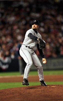 3 Oct 1998: Mike Hampton #10 of the Houston Astros winds back to pitch the ball during a game against the San Diego Padres at Qualcomm Park in San Diego, California. The Padres defeated the Astros 2-1. Mandatory Credit: David Taylor  /Allsport