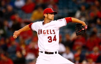 ANAHEIM, CA - APRIL 08:  Nick Adenhart #34 of the Los Angeles Angels of Anaheim throws a pitch against the Oakland Athletics at Angel Stadium on April 8, 2009 in Anaheim, California. The Athletics defeated the Angels 6-4.  (Photo by Jeff Gross/Getty Image