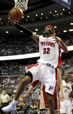 AUBURN HILLS, MI - APRIL 24: Richard Hamilton #32 of the Detroit Pistons gets to the basket while playing the Cleveland Cavaliers during Game Three of the Eastern Conference Quarterfinals during the 2009 NBA Playoffs at the Palace of Auburn Hills on Apri