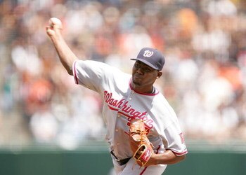 SAN FRANCISCO - MAY 13:  Shairon Martis #39 of the Washington Nationals pitches against the San Francisco Giants at AT&T Park on May 13, 2009 in San Francisco, California.  (Photo by Ezra Shaw/Getty Images)