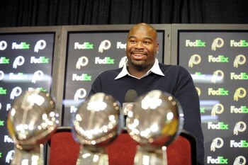 ASHBURN, VA - FEBRUARY 27:  Albert Haynesworth attends a press conference after signing a 7-year contract worth approximately $100 million with the Washington Redskins on February 27, 2009 at Redskins Park in Ashburn, Virginia.  (Photo by Mitchell Layton/