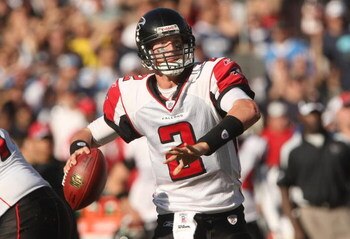 SAN DIEGO - NOVEMBER 30:  Quarterback Matt Ryan #2 of the Atlanta Falcons throws a pass against the San Diego Chargers on November 30, 2008 at Qualcomm Stadium in San Diego, California.  The Falcons won 22-16.  (Photo by Stephen Dunn/Getty Images)