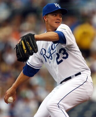 KANSAS CITY, MO - JUNE 17:  Starting pitcher Zack Greinke #23 of the Kansas City Royals pitches during the game against the Arizona Diamondbacks on June 17, 2009 at Kauffman Stadium in Kansas City, Missouri.  (Photo by Jamie Squire/Getty Images)