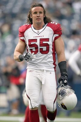 SEATTLE - NOVEMBER 16: Travis LaBoy #55 of the Arizona Cardinals warms up before the game against the Seattle Seahawks on November 16, 2008 at Qwest Field in Seattle, Washington. (Photo by Otto Greule Jr/Getty Images)