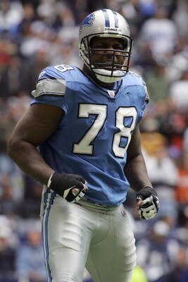 IRVING, TX - DECEMBER 31:  Defensive tackle Cory Redding #78 of the Detroit Lions reacts after a sacking quarterback Tony Romo of the Dallas Cowboys at Texas Stadium on December 31, 2006 in Irving, Texas. (Photo by Ronald Martinez/Getty Images)