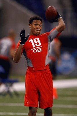 INDIANAPOLIS, IN - FEBRUARY 22:  Quarterback Pat White of West Virginia passes the football during the NFL Scouting Combine presented by Under Armour at Lucas Oil Stadium on February 22, 2009 in Indianapolis, Indiana. (Photo by Scott Boehm/Getty Images)