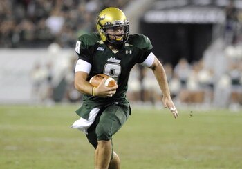 TAMPA, FL - OCTOBER 2: Quarterback Matt Grothe #8 of the University of South Florida Bulls rushes upfield  against the Pittsburgh Panthers at Raymond James Stadium on October 2, 2008 in Tampa, Florida.  (Photo by Al Messerschmidt/Getty Images)