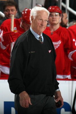 DETROIT - MAY 30:  Hall of Famer Gordie Howe prepares to drop the ceremonial puck before the Detroit Red Wings face the Pittsburgh Penguins in Game 1 of the 2009 Stanley Cup Finals at Joe Louis Arena on May 30, 2009 in Detroit, Michigan.  (Photo by Bruce 