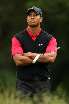 FARMINGDALE, NY - JUNE 22:  Tiger Woods waits on the 14th tee during the continuation of the final round of the 109th U.S. Open on the Black Course at Bethpage State Park on June 22, 2009 in Farmingdale, New York.  (Photo by Ross Kinnaird/Getty Images)