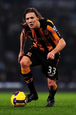 LONDON - JANUARY 28:  Jimmy Bullard of Hull in action during the Barclays Premier League match between West Ham United and Hull City at Upton Park on January 28, 2009 in London, England.  (Photo by Mike Hewitt/Getty Images)