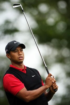 FARMINGDALE, NY - JUNE 21:  Tiger Woods watches his tee shot on the 11th hole during the continuation of the third round of the 109th U.S. Open on the Black Course at Bethpage State Park on June 21, 2009 in Farmingdale, New York.  (Photo by Andrew Redingt