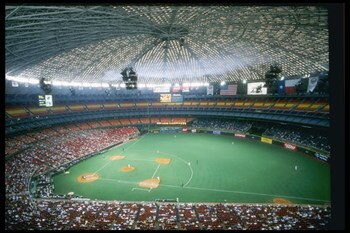 29 Aug 1996: General view of the Houston Astrodome during a game between the Chicago Cubs and the Houston Astros in Houston, Texas. The Cubs won the game 4-3.