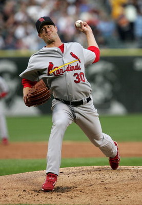CHICAGO - JUNE 20:  Mark Mulder #30 of the St. Louis Cardinals delivers the ball against the Chicago White Sox on June 20, 2006 at U.S. Cellular Field in Chicago, Illinois.  (Photo by Jonathan Daniel/Getty Images)