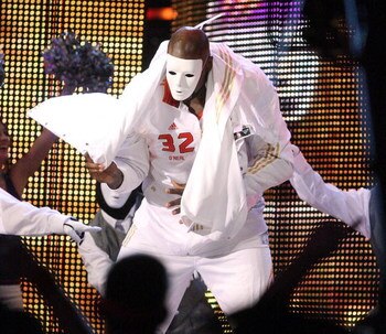 PHOENIX - FEBRUARY 15:  Shaquille O'Neal of the Western Conference team dances during the 58th NBA All-Star Game, part of 2009 NBA All-Star Weekend at US Airways Center on February 15, 2009 in Phoenix, Arizona.  (Photo by Jason Merritt/Getty Images)