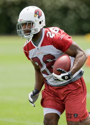 TEMPE, AZ - MAY 2 : Chris Wells #26 of the Arizona Cardinals runs during a team minicamp at the team training facility on May 2, 2009 in Tempe, Arizona. (Photo by Jonathan Willey/Getty Images)