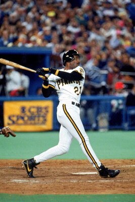 1990:  Barry Bonds #24 of the Pittsburgh Pirates takes a swing during game one of the National League Chapionship Series.  (Photo by Rick Stewart/Getty Images)