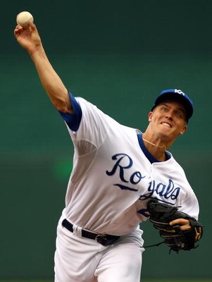 KANSAS CITY, MO - JUNE 17:  Starting pitcher Zack Greinke #23 of the Kansas City Royals pitches just prior to the start of the game against  the Arizona Diamondbacks on June 17, 2009 at Kauffman Stadium in Kansas City, Missouri.  (Photo by Jamie Squire/Ge