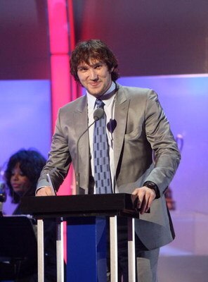 LAS VEGAS - JUNE 18:  Alexander Ovechkin of the Washington Capitals accepts the Lester B. Pearson Award during the 2009 NHL Awards at the Palms Casino Resort on June 18, 2009 in Las Vegas, Nevada.  (Photo by Bruce Bennett/Getty Images for NHL)