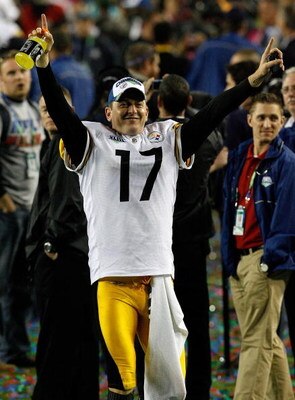 TAMPA, FL - FEBRUARY 01:  Punter Mitch Berger #17 of the Pittsburgh Steelers celebrates on the field after their 27-23 win against the Arizona Cardinals during Super Bowl XLIII on February 1, 2009 at Raymond James Stadium in Tampa, Florida.  (Photo by Kev