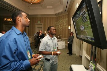 LOS ANGELES, CA - MAY 16: Pittsburgh Steelers wide receiver Limas Sweed and Chicago Bears wide receiver Earl Bennett attend the EA SPORTS Rookie Madden Bowl at the Loews Santa Monica Beach Hotel as part of the NFL PLAYERS Rookie Premiere on May 16, 2008 i