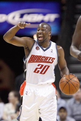 CHARLOTTE, NC - MARCH 16:  Raymond Felton #20 of the Charlotte Bobcats reacts on court against the Toronto Raptors during their game at Time Warner Cable Arena on March 16, 2009 in Charlotte, North Carolina.  NOTE TO USER: User expressly acknowledges and 