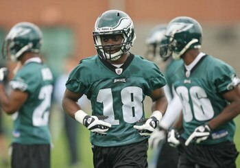 PHILADELPHIA - MAY 1: Wide receiver Jeremy Maclin #18 of the Philadelphia Eagles runs during minicamp practice at the NovaCare Complex on May 1, 2009 in Philadelphia, Pennsylvania. (Photo by Hunter Martin/Getty Images)