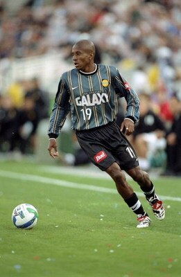 28 Mar 1999: Welton #19 of the Los Angeles Galaxy moves to kick the ball during the game against the Dallas Burn at the Rose Bowl in Pasadena, California. The Galaxy defeated the Burn 1-0.