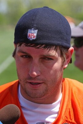 LAKE FOREST, IL - MAY 20: Jay Cutler #6 of the Chicago Bears meets with members of the media following an organized team activity (OTA) practice on May 20, 2009 at Halas Hall in Lake Forest, Illinois.  (Photo by Jonathan Daniel/Getty Images)