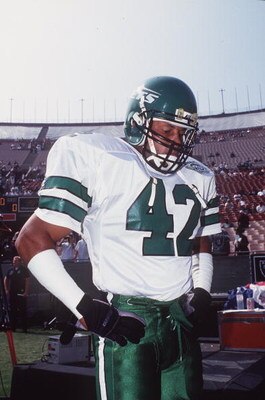 10 Oct 1993: RONNIE LOTT, SAFETY FOR THE NEW YORK JETS, AFTER THEIR 24-20 LOSS TO THE LOS ANGELES RAIDERS AT THE LOS ANGELES MEMORIAL COLESIUM IN LOS ANGELES, CALIFORNIA.