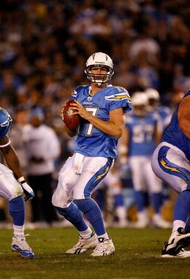 SAN DIEGO - DECEMBER 04:  Quarterback Philip Rivers #17 of the San Diego Chargers drops back to pass against the Oakland Raiders during their NFL Game on December 4, 2008 at Qualcomm Stadium in San Diego, California.  (Photo by Harry How/Getty Images)