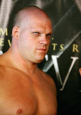 ORANGE, CA - MAY 08:  Wrestler/actor Glen 'Kane' Jacobs arrives at the Lions Gate Premiere of 'See No Evil' at the Century Stadium Promenade 25 on May 8, 2006 in Orange, California.  (Photo by Michael Buckner/Getty Images)