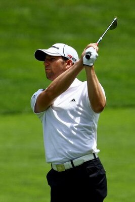 FARMINGDALE, NY - JUNE 17:  Sergio Garcia of Spain plays a shot during the third day of previews to the 109th U.S. Open on the Black Course at Bethpage State Park on June 17, 2009 in Farmingdale, New York.  (Photo by Chris McGrath/Getty Images)
