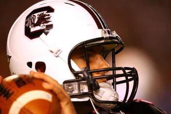 COLUMBIA, SC - NOVEMBER 01:  Stephen Garcia #5 of the South Carolina Gamecocks warms up before their game against the Tennessee Volunteers at Williams-Brice Stadium on November 1, 2008 in Columbia, South Carolina.  (Photo by Streeter Lecka/Getty Images)