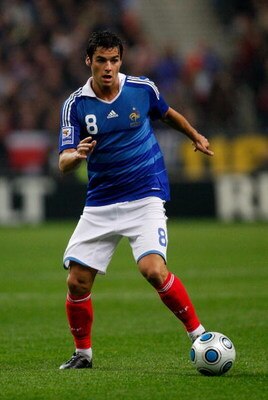 PARIS - APRIL 01:  France player Yoann Gourcuff in action during the group 7 FIFA2010 World Cup Qualifier between France and Lithuania at Saint Denis, Stade de France on April 1, 2009  in Paris, France.  (Photo by Stu Forster/Getty Images)
