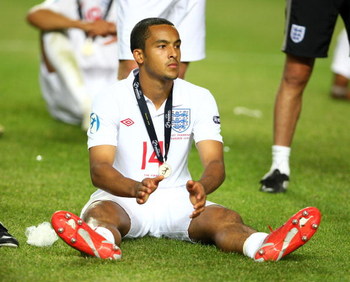 MALMO, SWEDEN - JUNE 29: Theo Walcott of England reacts after their defeat to Germany during the UEFA U21 European Championships Final match between England and Germany at the New Stadium on June 29, 2009 in Malmo, Sweden. (Photo by Phil Cole/Getty Imag