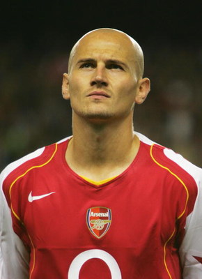 LONDON - SEPTEMBER 14:  A portrait of Pascal Cygan of Arsenal prior to the UEFA Champions League, Group E match between Arsenal and PSV Eindhoven at Highbury on Septemner 14, 2004 in London, England.  (Photo by Clive Rose/Getty Images)