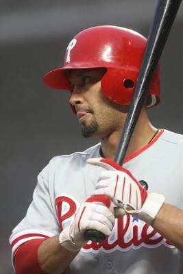 NEW YORK - JUNE 11:  Shane Victorino #8 of the Philadelphia Phillies on deck to bat against the New York Mets on June 11, 2009 at Citi Field in the Flushing neighborhood of the Queens borough of New York City.  (Photo by Nick Laham/Getty Images)