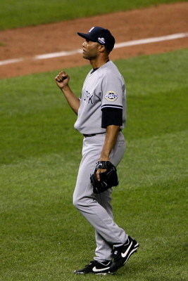 ST LOUIS, MO - JULY 14:  American League All-Star Mariano Rivera of the New York Yankees celebrates after winning the 2009 MLB All-Star Game at Busch Stadium on July 14, 2009 in St Louis, Missouri.  (Photo by Elsa/Getty Images)