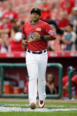 ST. LOUIS, MO - JULY 12: U.S. Futures All-Star Pedro Alvarez of the Pittsburgh Pirates runs onto the field during the 2009 XM All-Star Futures Game at Busch Stadium on July 12, 2009 in St. Louis, Missouri. (Photo by Jamie Squire/Getty Images)
